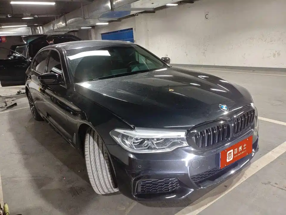 BMW 5 Series — миниатюра 5