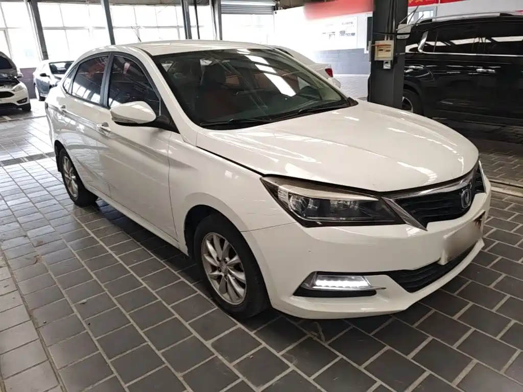 Changan V7 — миниатюра 4