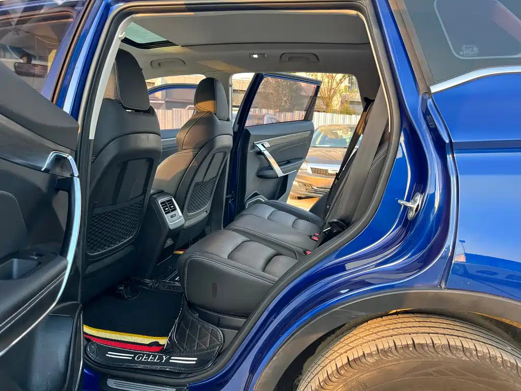 Geely Boyue — миниатюра 15