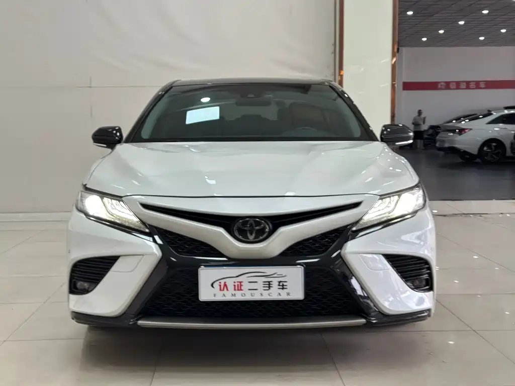 Toyota Camry 2019 2.5S