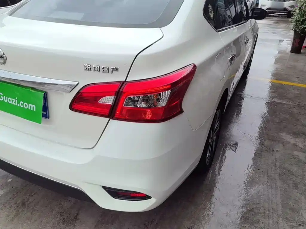 Nissan Sylphy — миниатюра 8