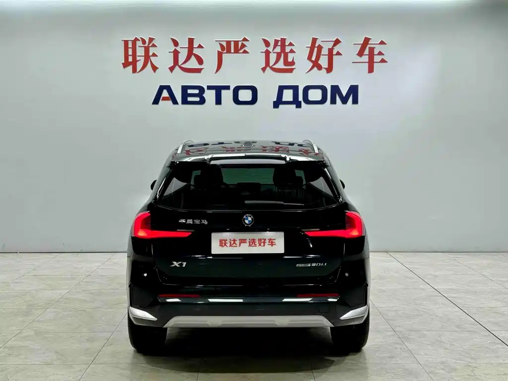 BMW X1 — миниатюра 5