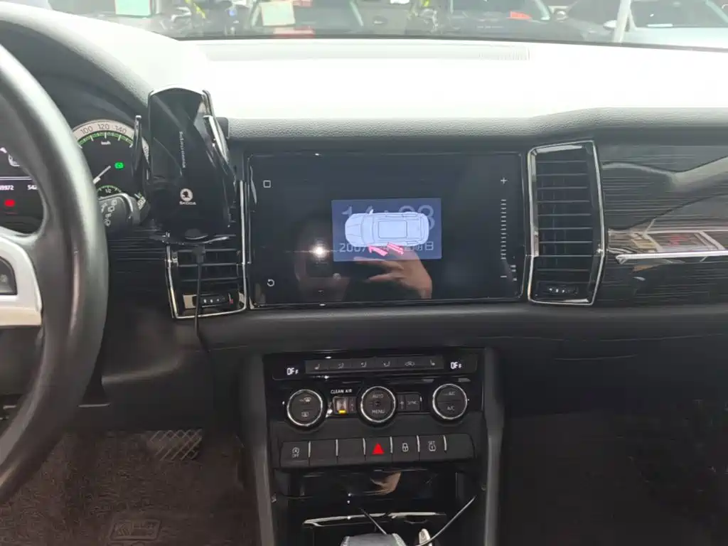Skoda Kodiaq — миниатюра 13