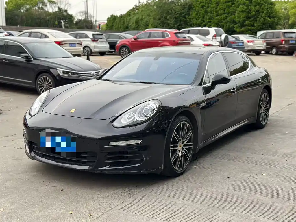 Porsche Panamera 2016