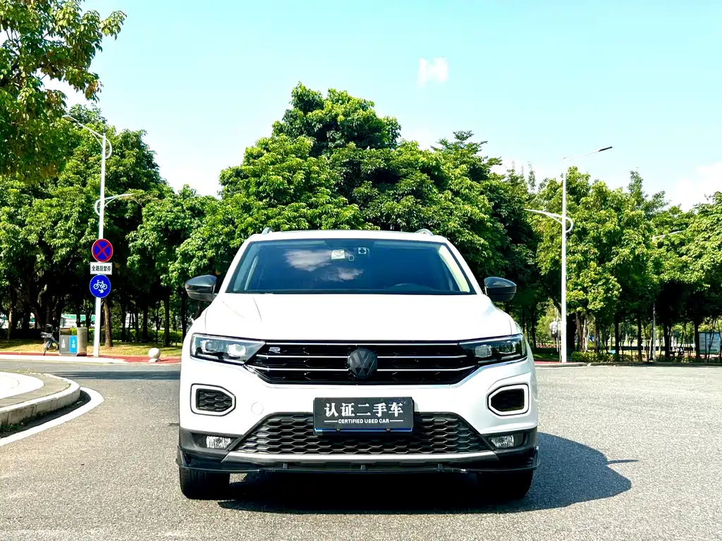Volkswagen T-Roc — миниатюра 3