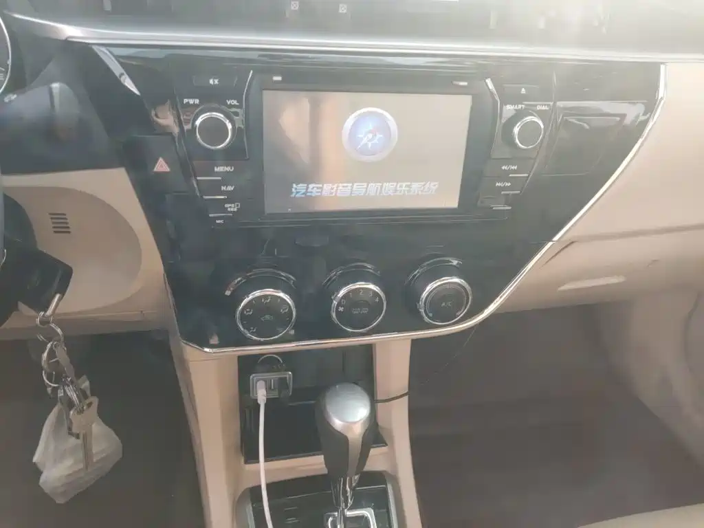 Toyota Corolla — миниатюра 14