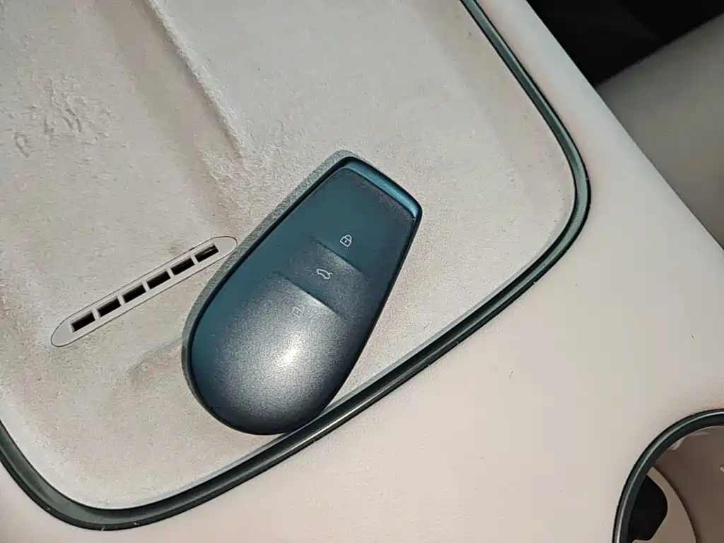 Nissan N7 — миниатюра 9