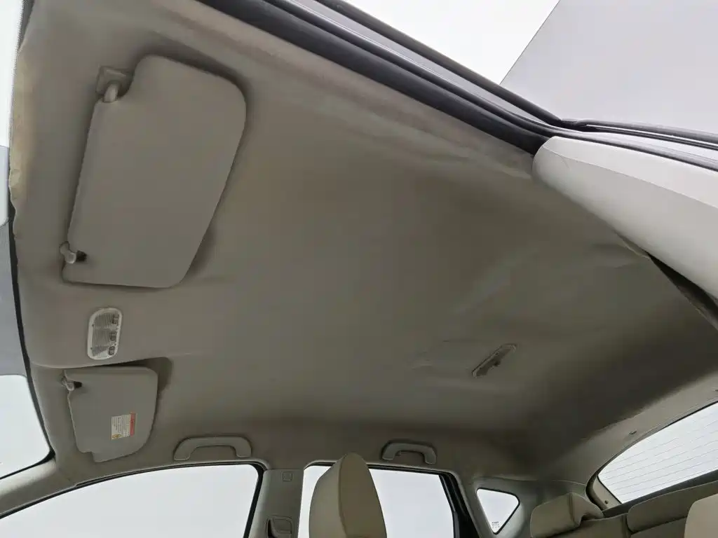 Nissan Qashqai — миниатюра 14