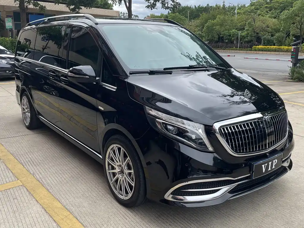 MERCEDES-BENZ V CLASS