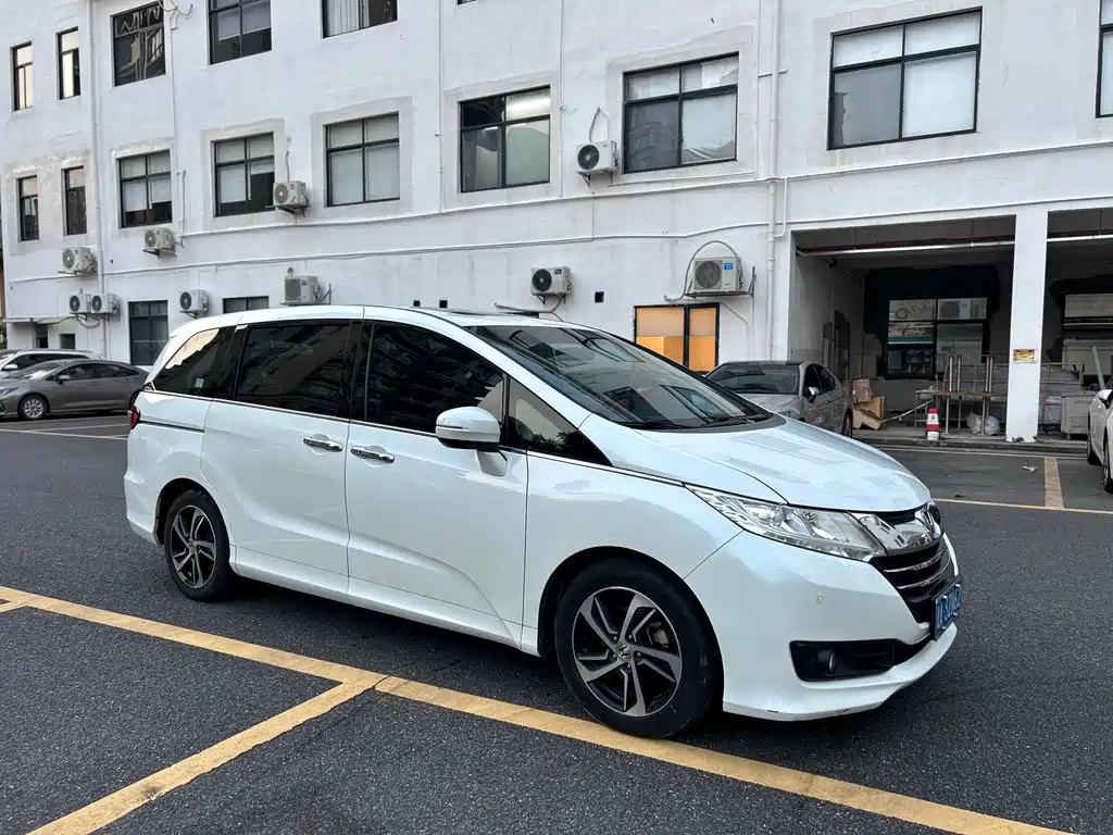 Honda Odyssey — миниатюра 2