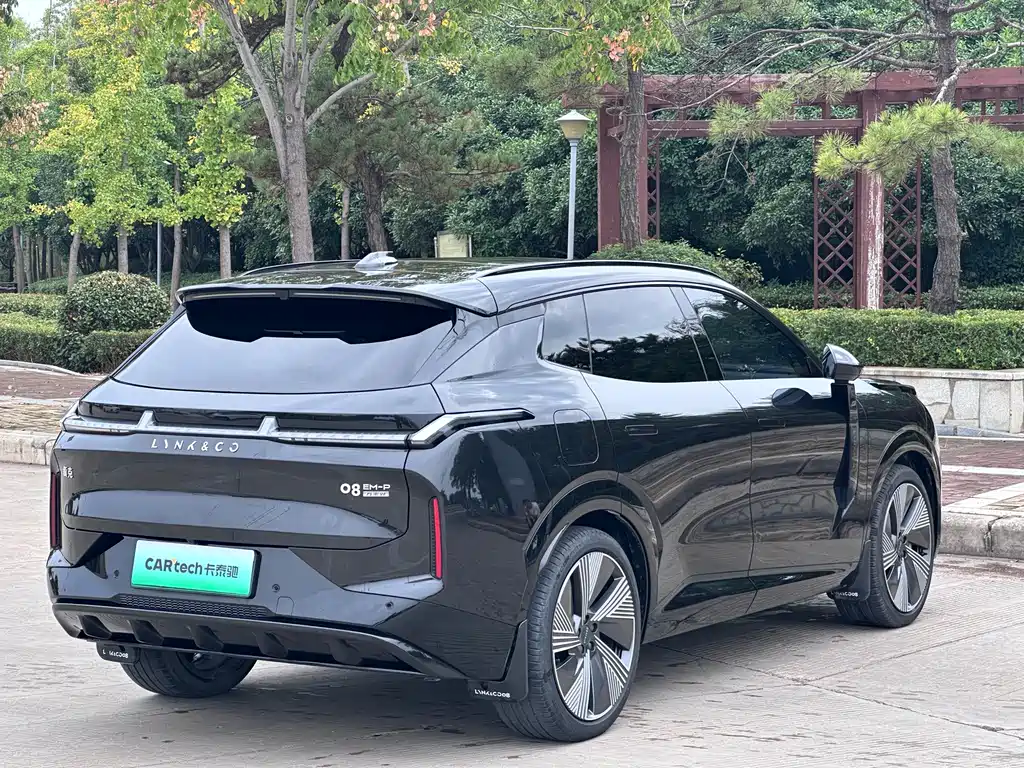 Lynk & Co 08 EM-P — миниатюра 8
