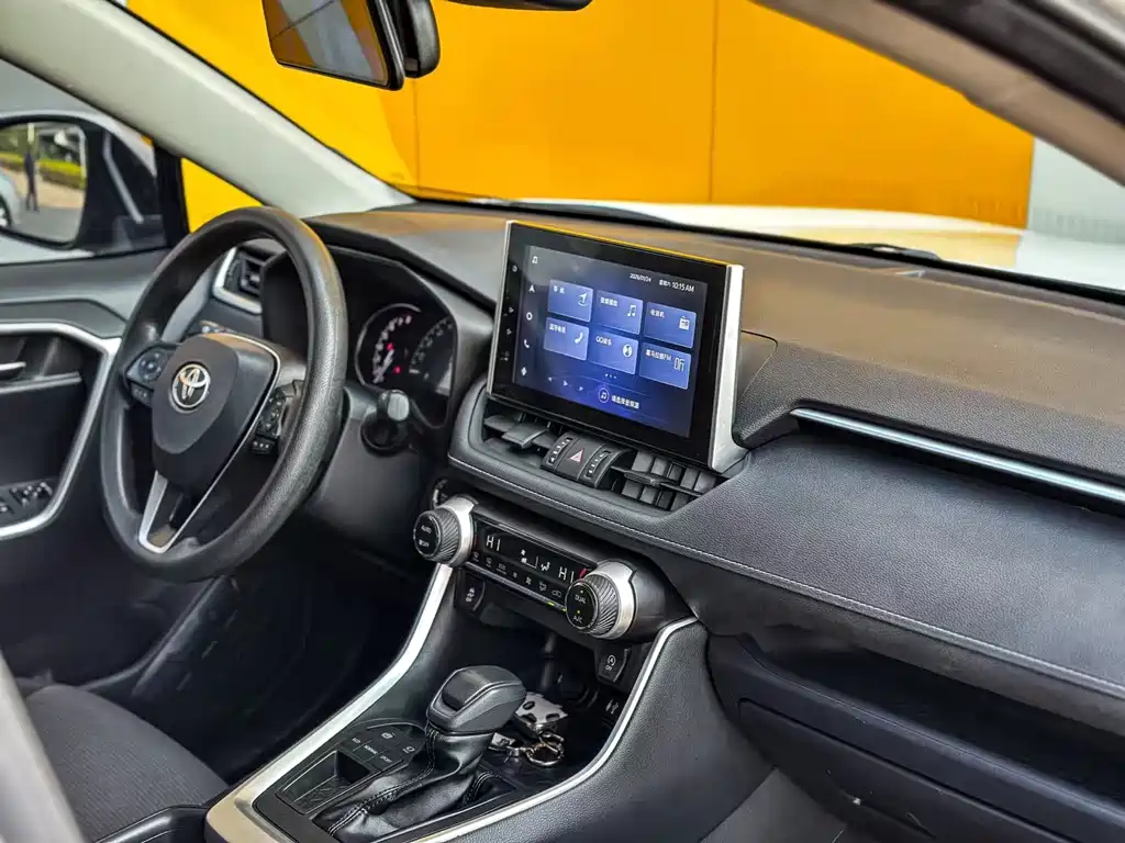 TOYOTA RAV4 RONGFANG