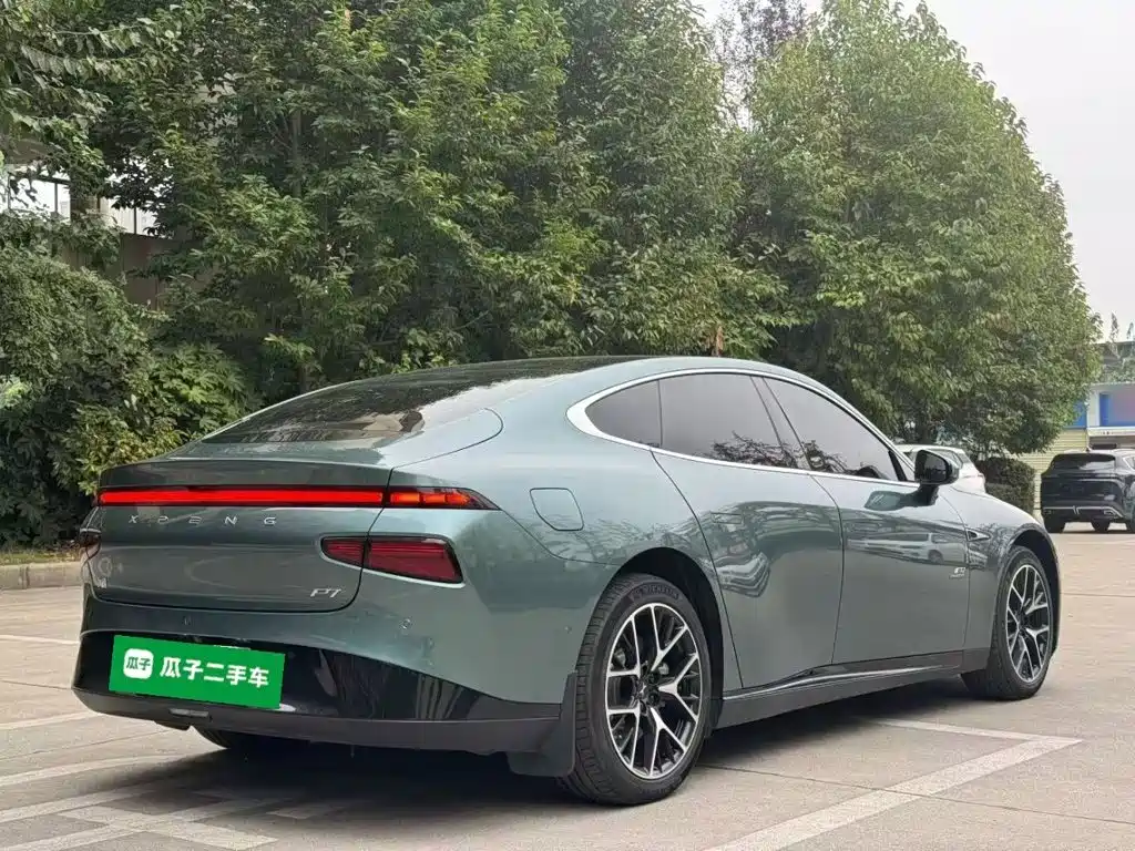 XPeng P7 — миниатюра 7