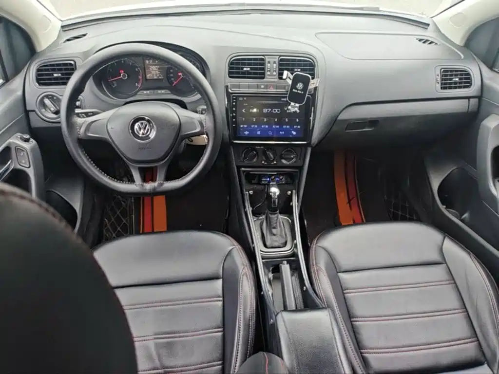 Volkswagen Polo — миниатюра 13