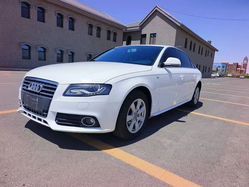 Купить Audi A4L