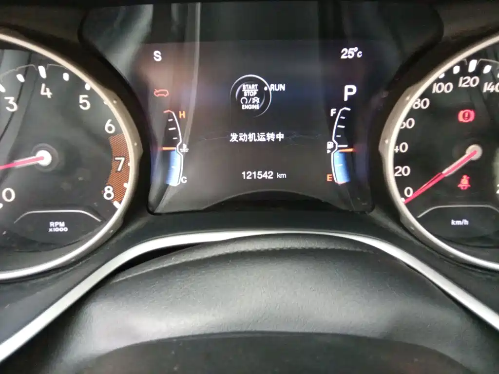 Jeep Compass — миниатюра 13