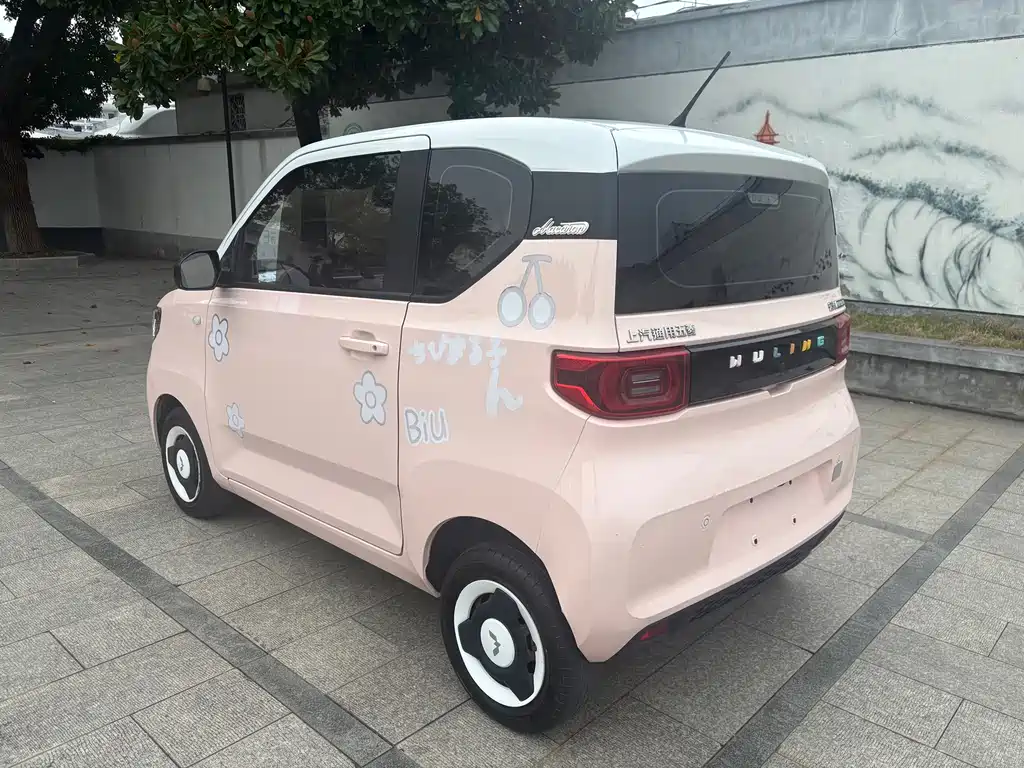 Wuling MINIEV — миниатюра 3
