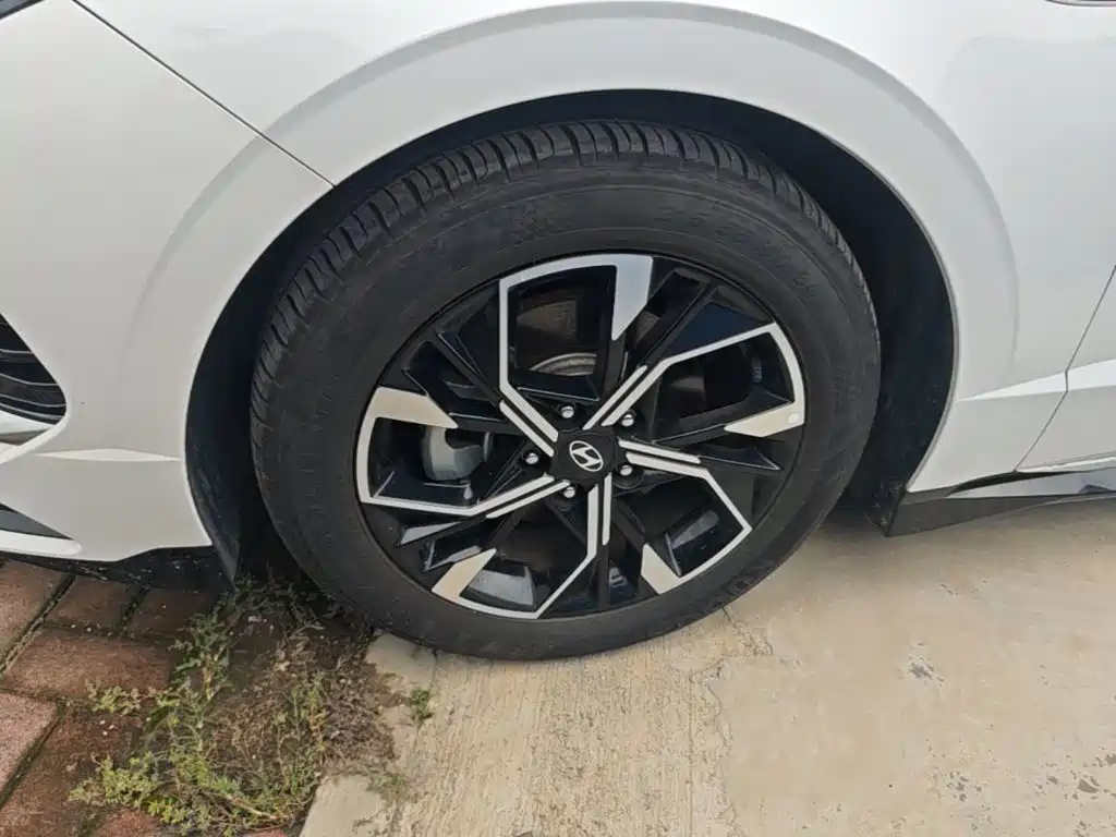 Hyundai Sonata — миниатюра 23