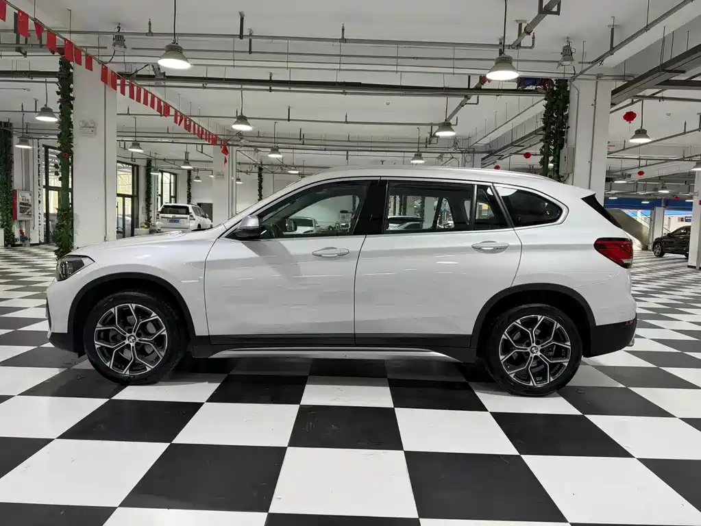BMW X1 — миниатюра 7