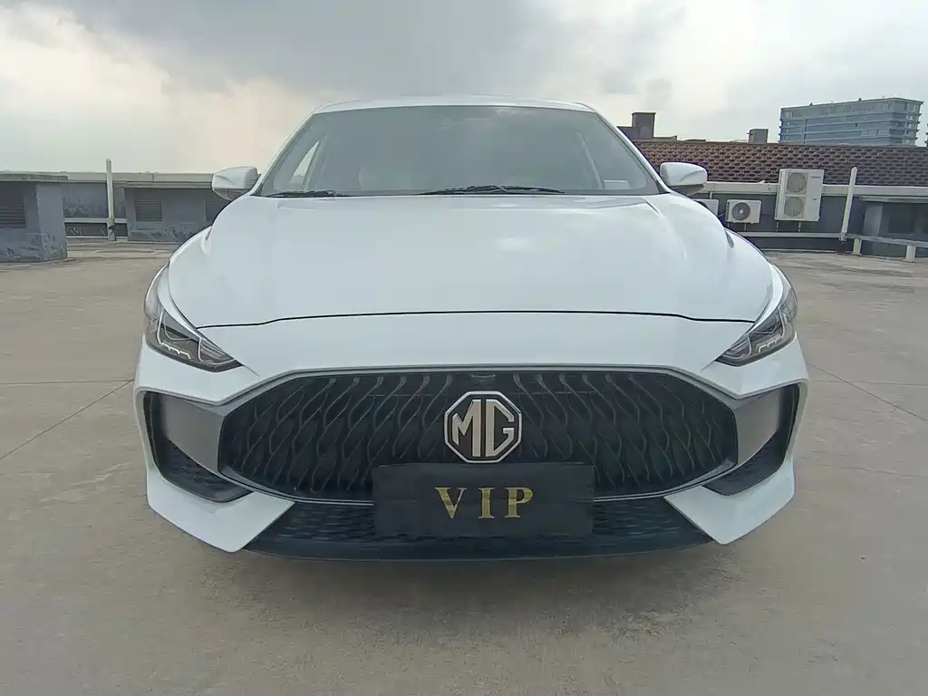 MG 5 2022 180DVVT CVT Luxury