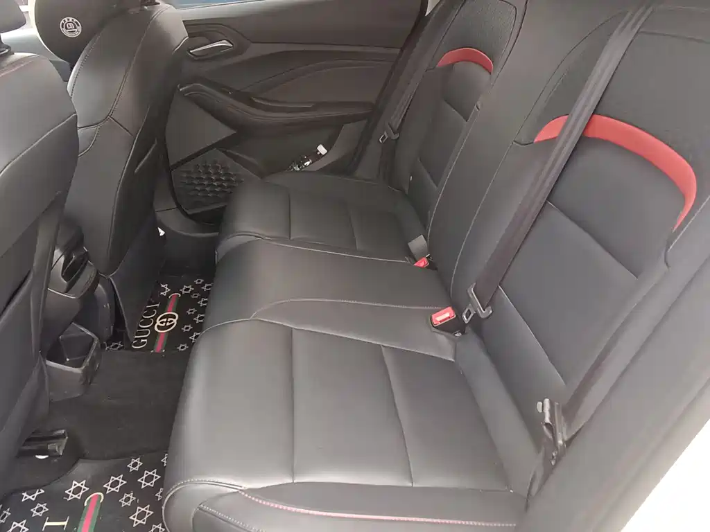 MG 5 2022 180DVVT CVT Luxury