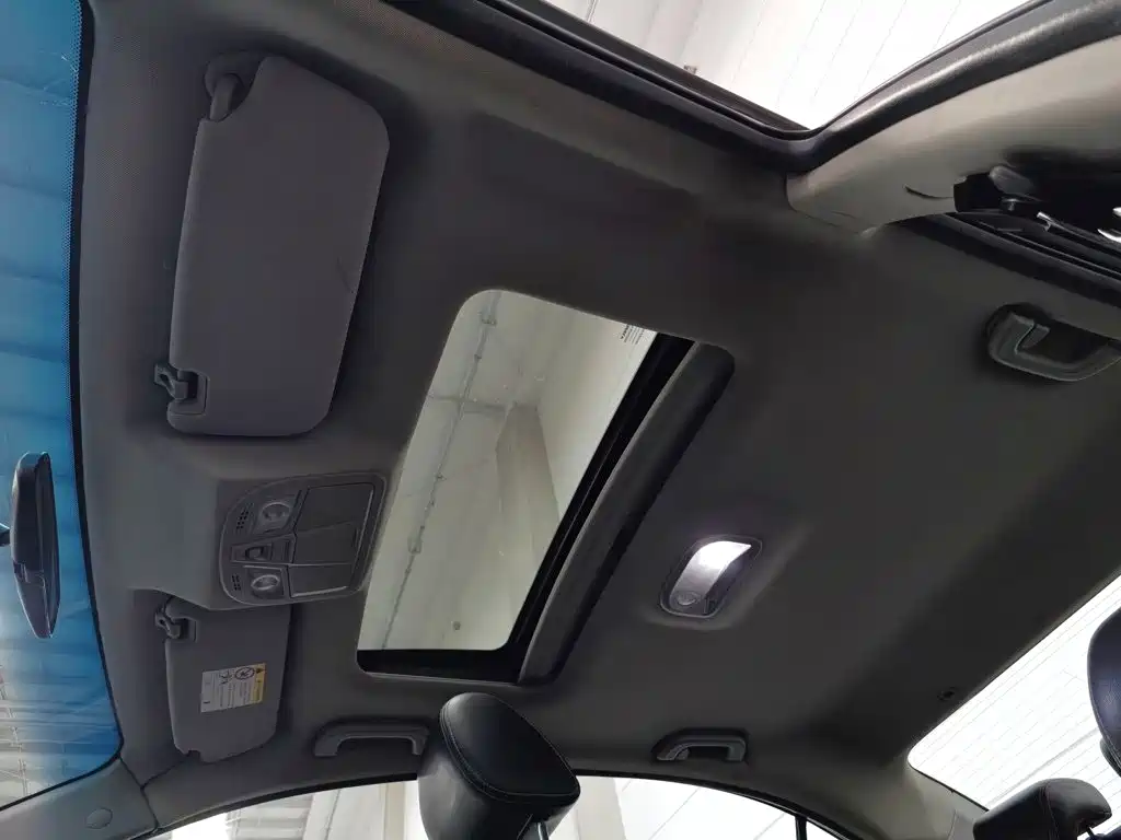 Geely Emgrand — миниатюра 14
