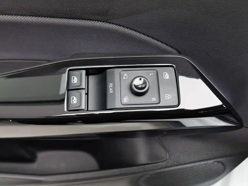 Volkswagen ID.3 — миниатюра 9