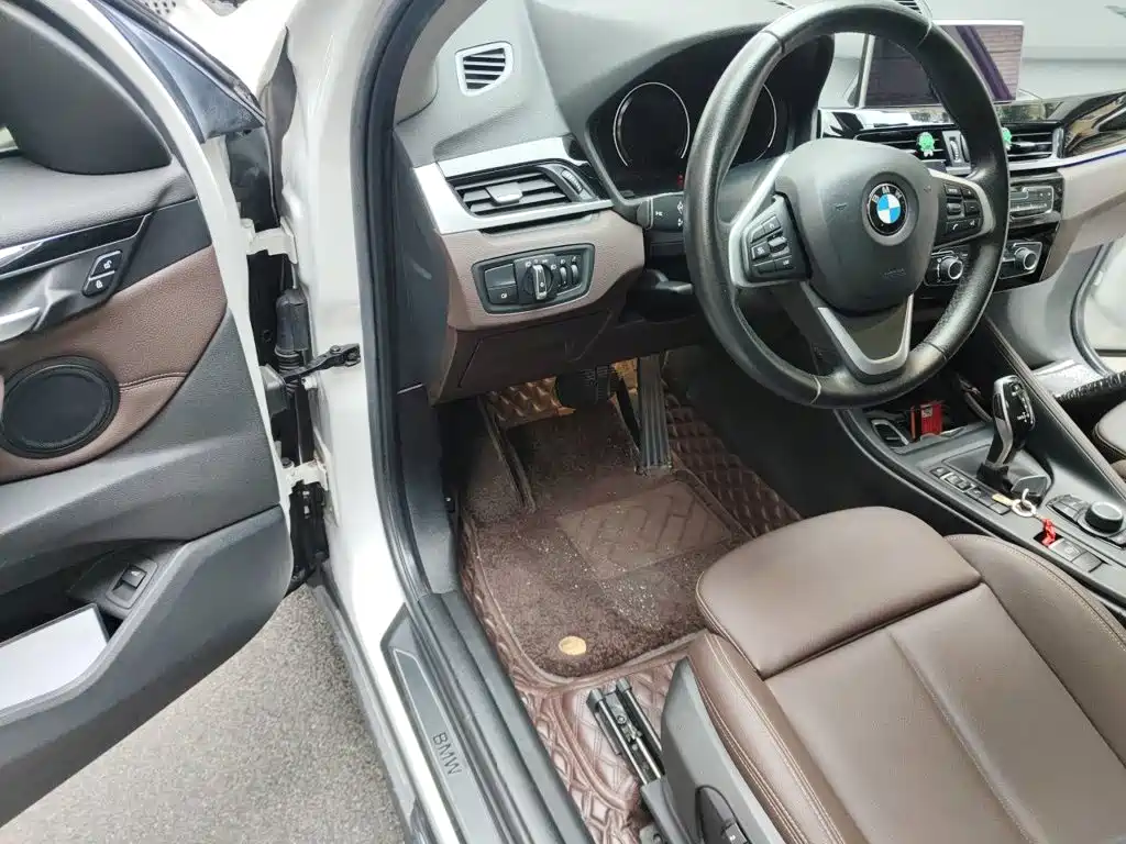 BMW X1 — миниатюра 17