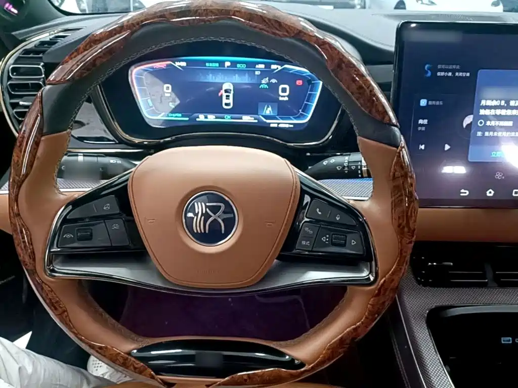 BYD Han — миниатюра 11