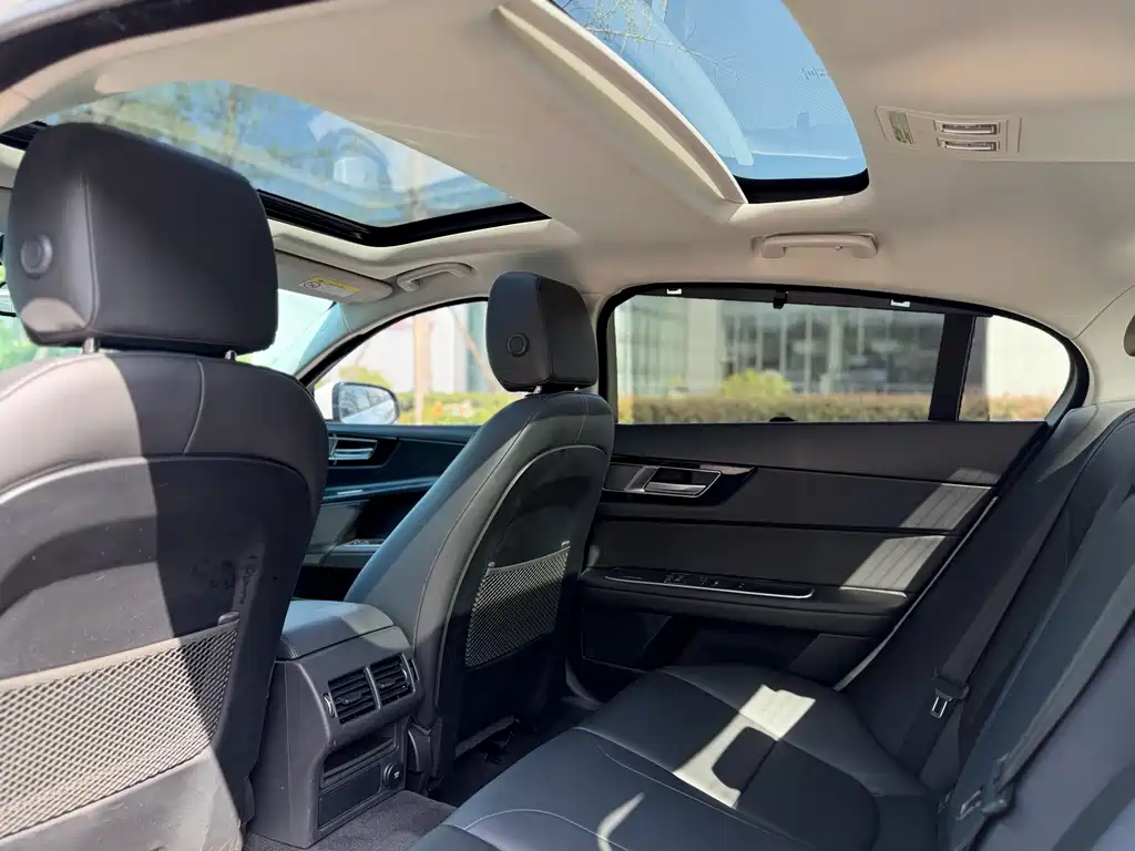 Jaguar XEL — миниатюра 11