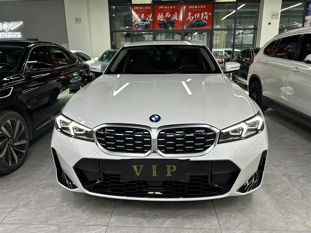 BMW 3 SERIES