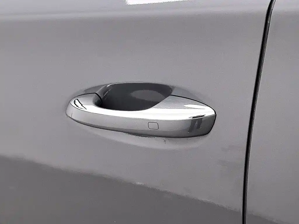 BYD Tang New Energy — миниатюра 18