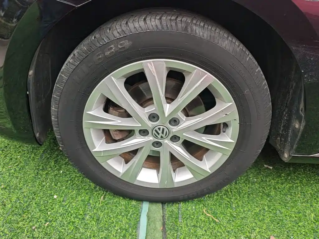 Volkswagen Lavida — миниатюра 23