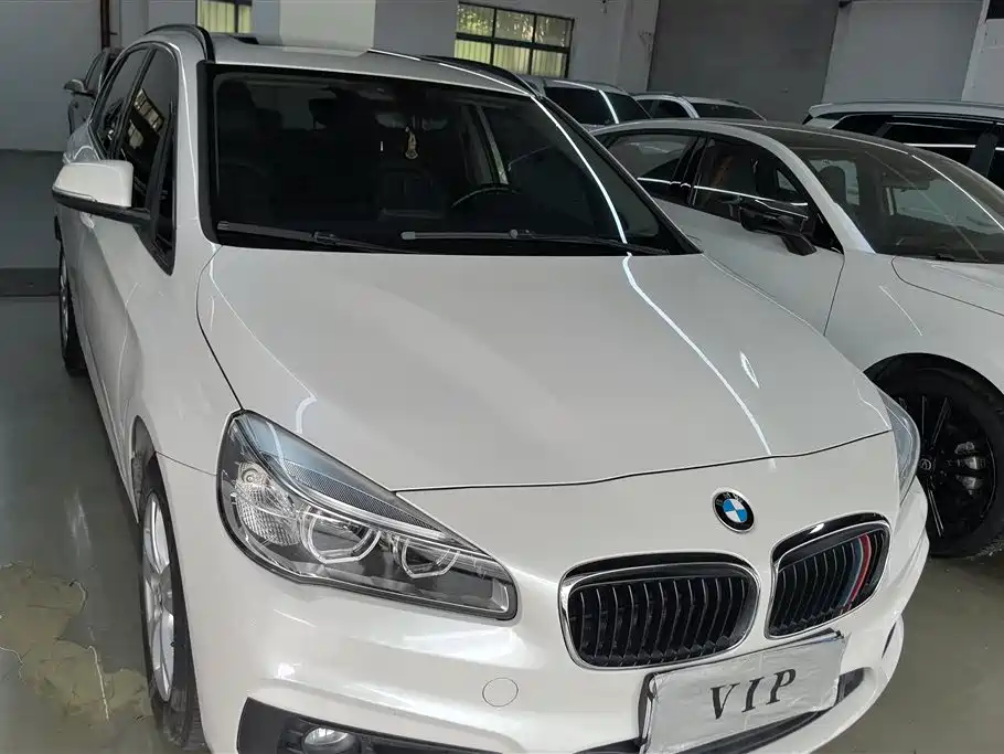 BMW 2 серии 2 2016 218i Lead