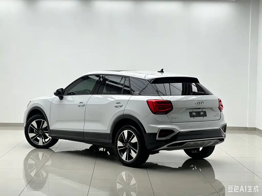 Audi Q2L — миниатюра 6