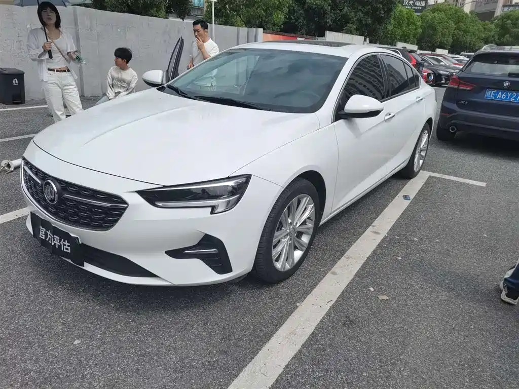 Buick Regal 2022