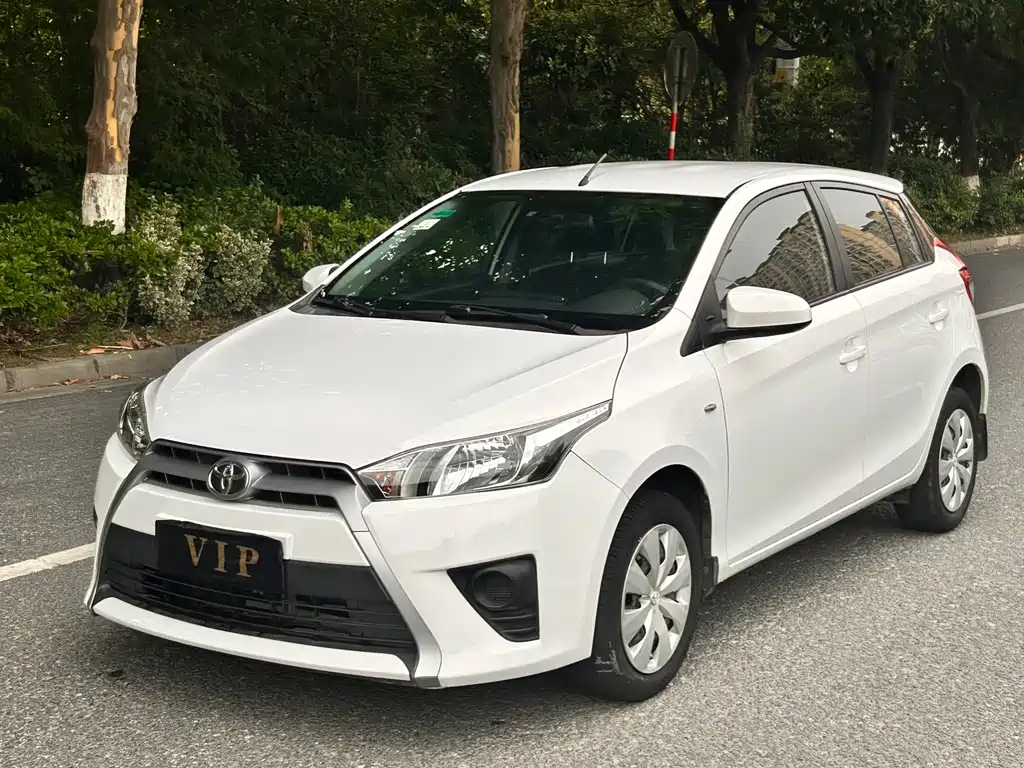 Toyota Yaris L 2015 1.5E Auto Charm Dynamic Edition