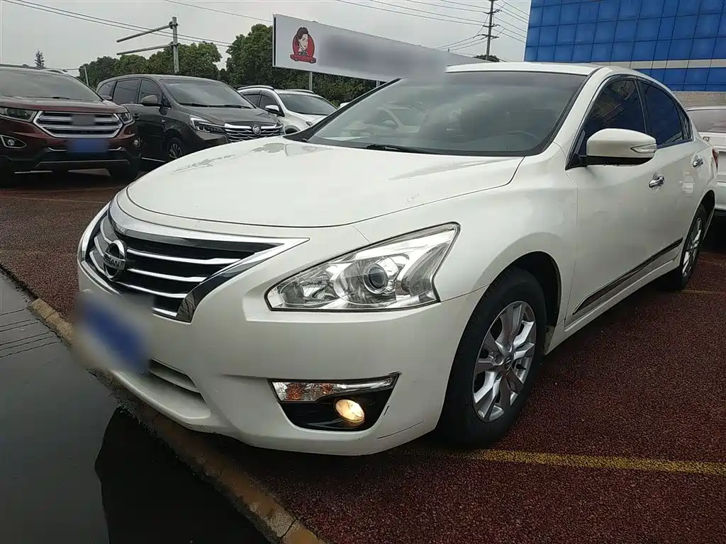 Nissan Teana 2015