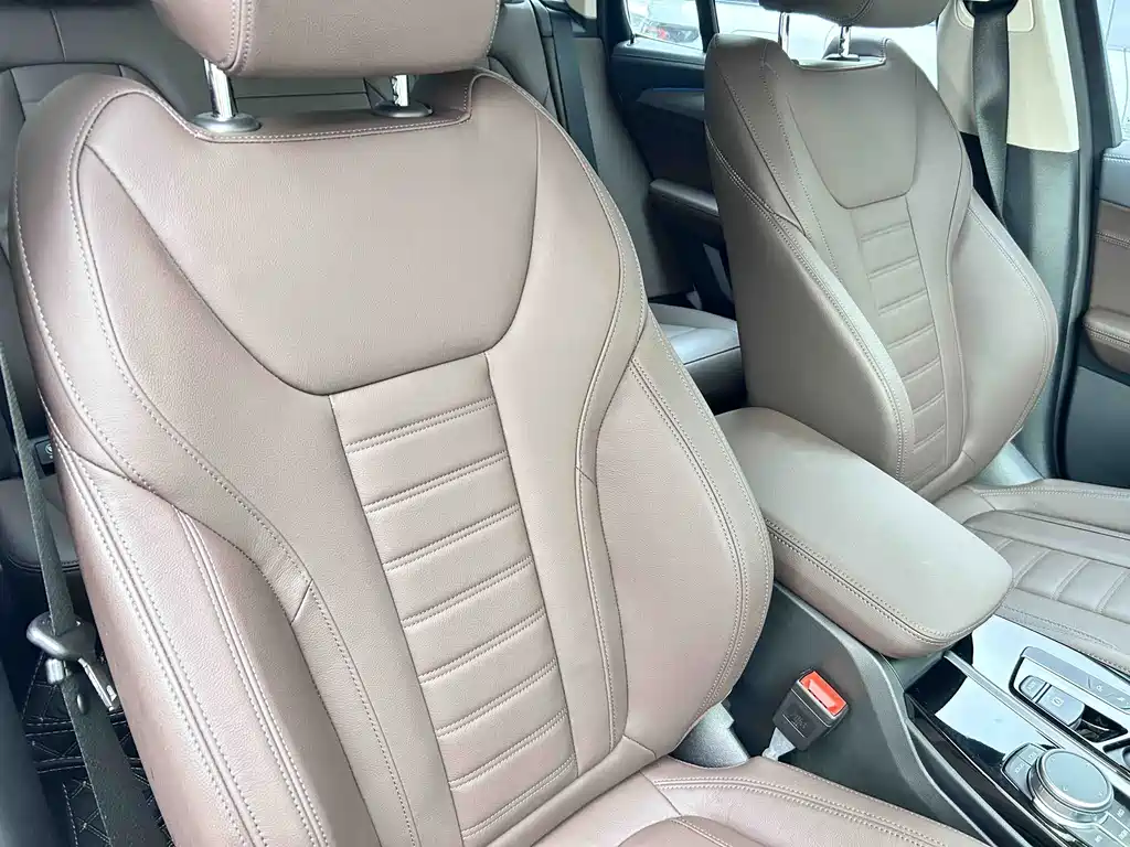 BMW iX3 — миниатюра 8