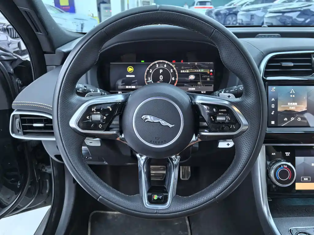 Jaguar XEL — миниатюра 8