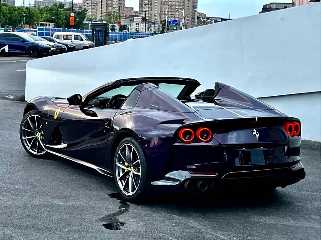 Ferrari 812 2020 6.5L GTS