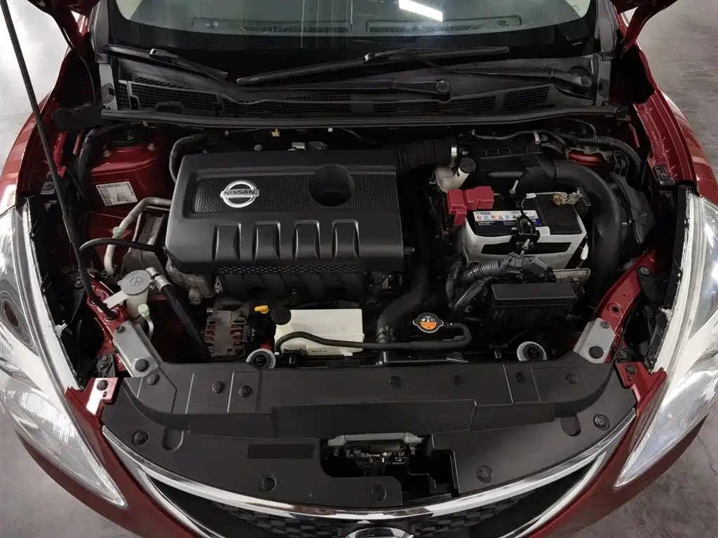 Nissan Tiida 2011 1.6L MT