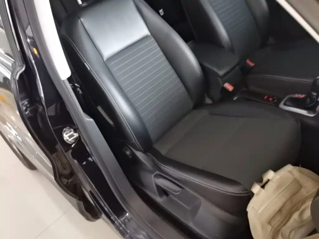Volkswagen Tiguan — миниатюра 25
