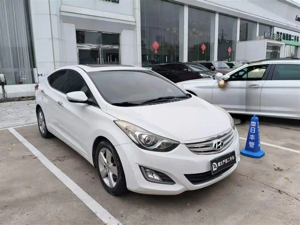 Hyundai Elantra Langdong — миниатюра 3