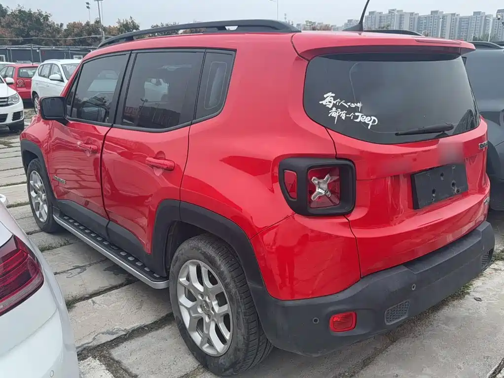 Jeep Renegade — миниатюра 16