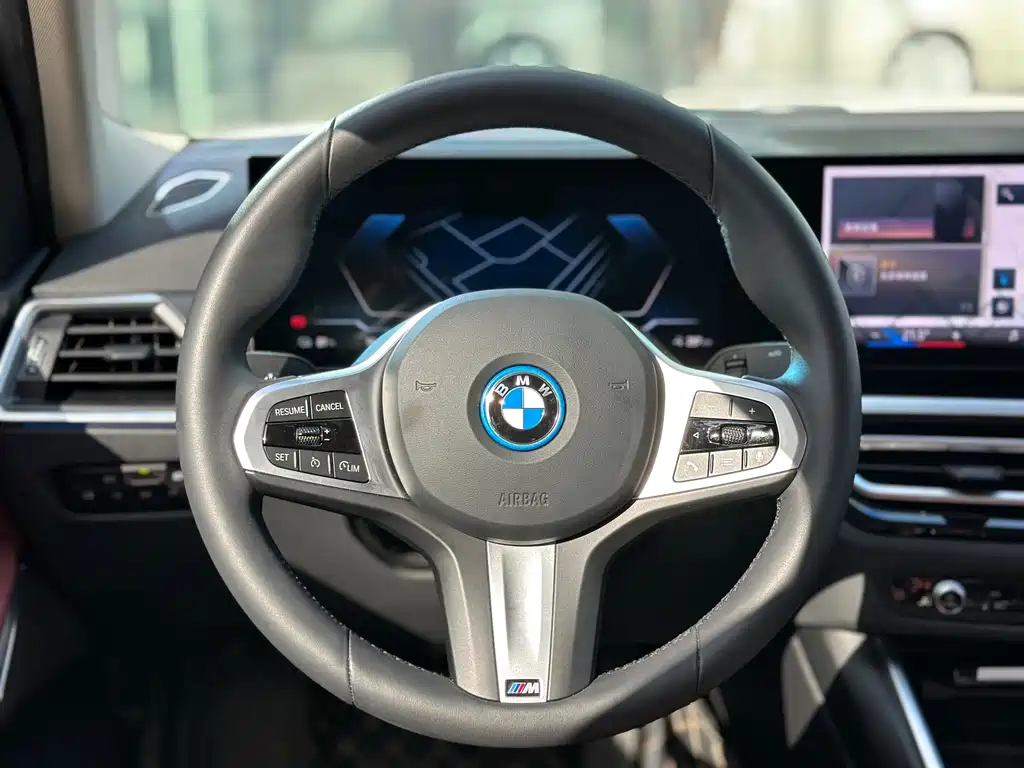 BMW i3 — миниатюра 16