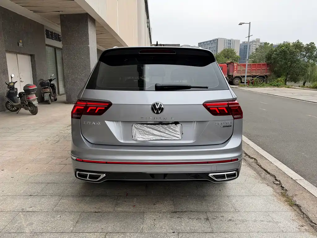 Volkswagen Tiguan L — миниатюра 7
