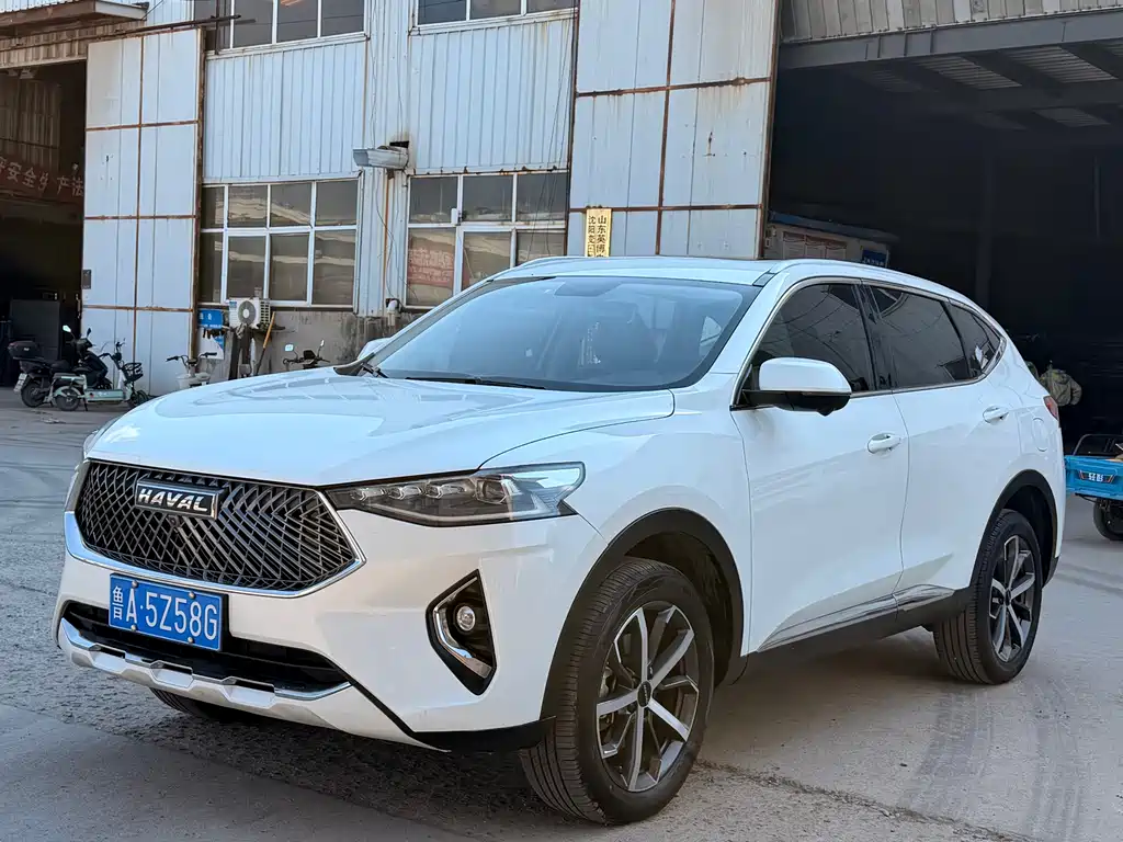 Haval F7