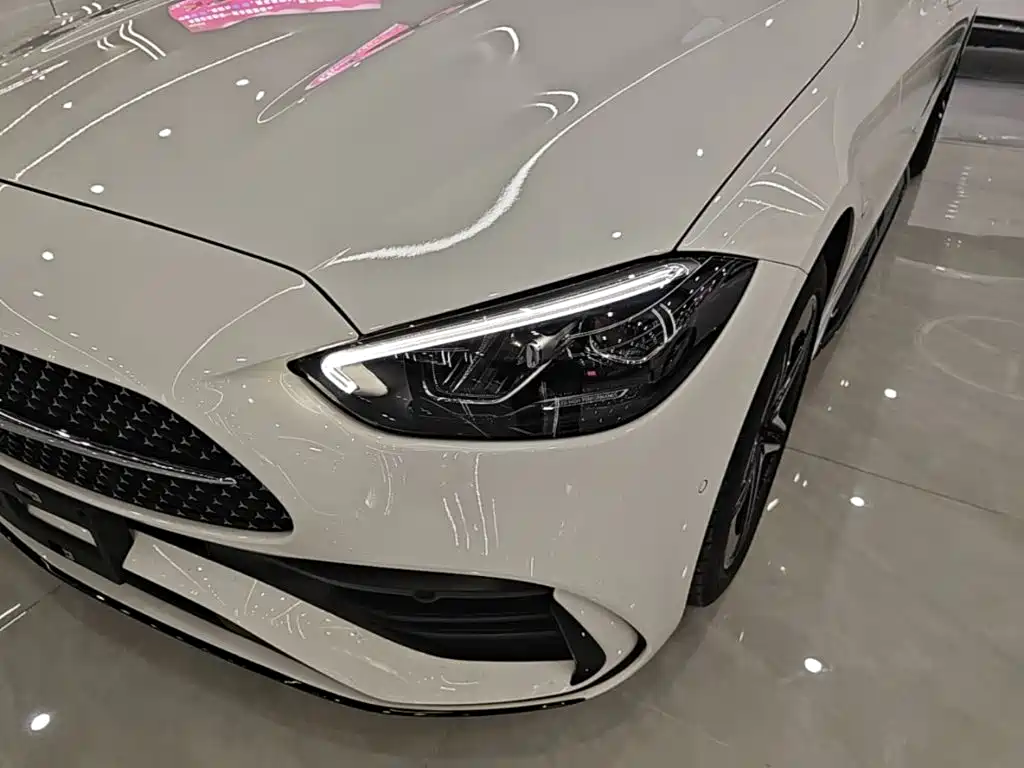 Mercedes-Benz C-Class — миниатюра 18