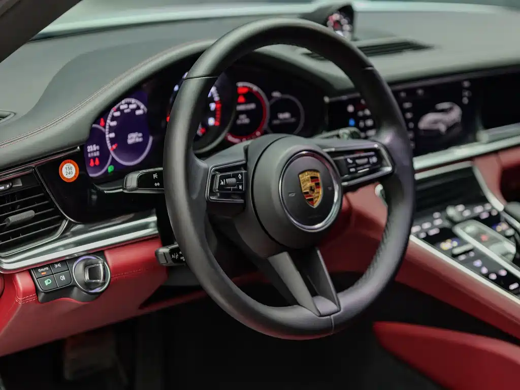 Porsche Panamera — миниатюра 9